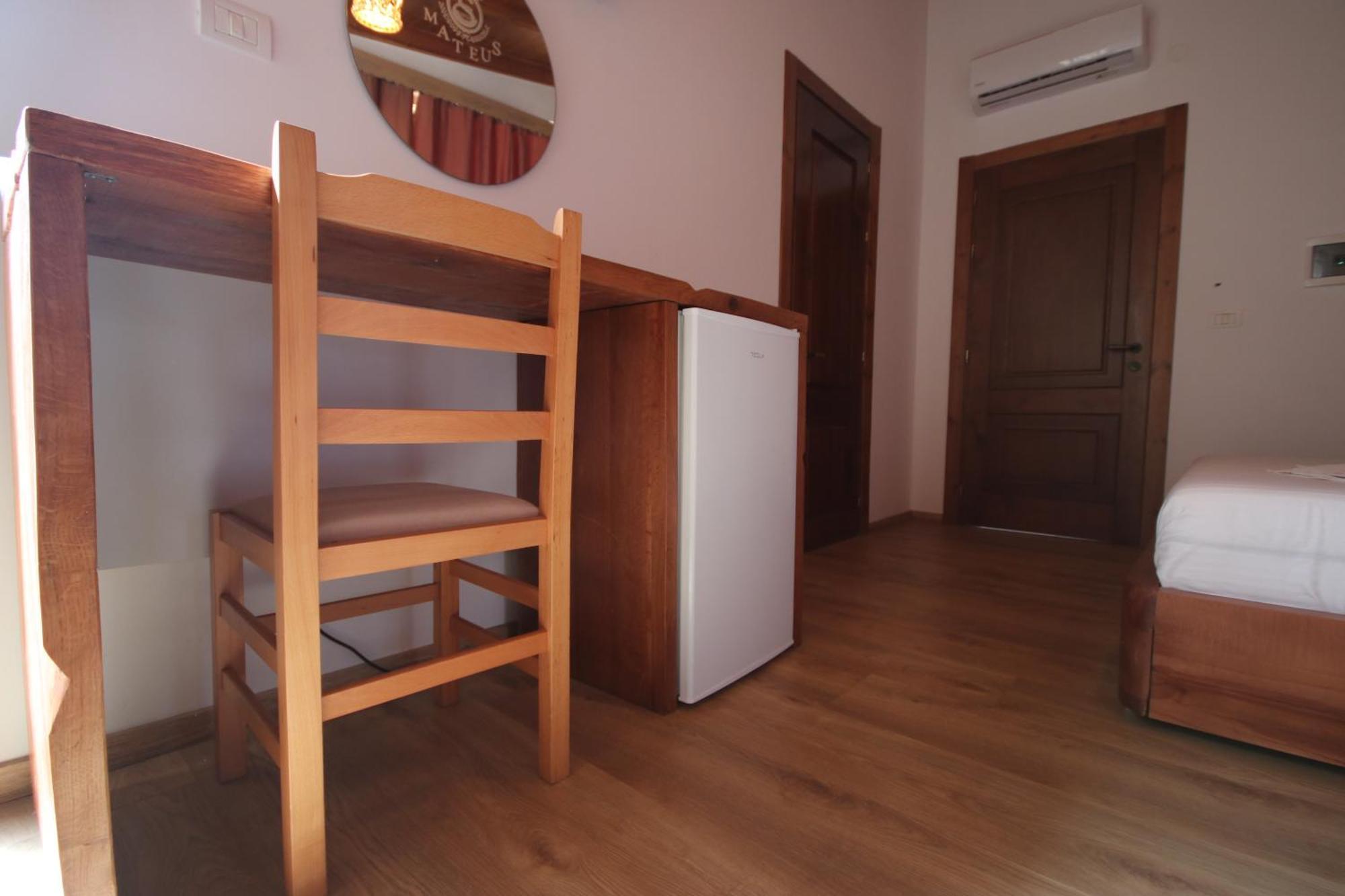 Vila Mateus Himarë Exterior foto