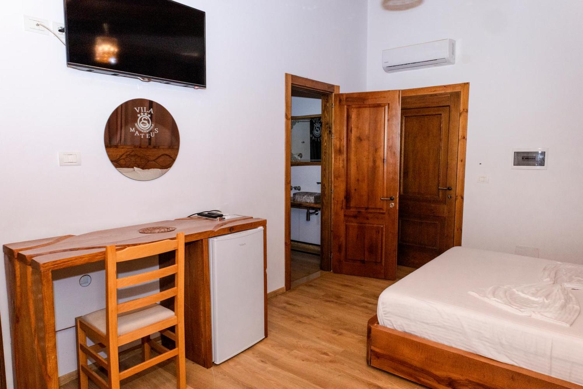 Vila Mateus Himarë Exterior foto