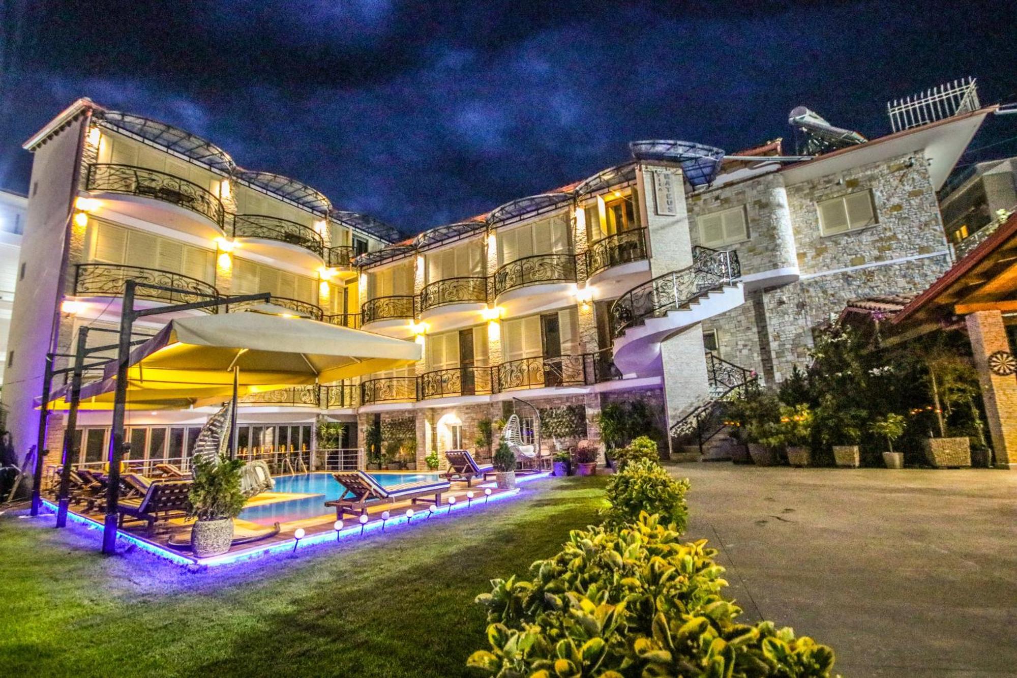 Vila Mateus Himarë Exterior foto